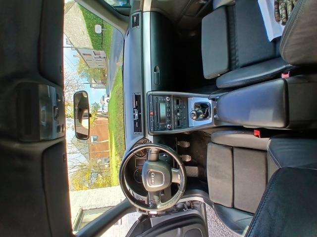 Photo Vends Audi A4 S line de 2007 en très bon état image 5/6
