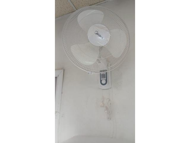 Photo VENTE DE VENTILATEURS MURAUX, PLAFONNIERS, SUR PIEDS ET INDUSTRIELS N°02. image 5/5