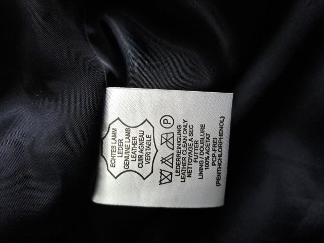 Photo Veste courte en cuir fin (peau d'agneau) noire, taille 42 image 5/6