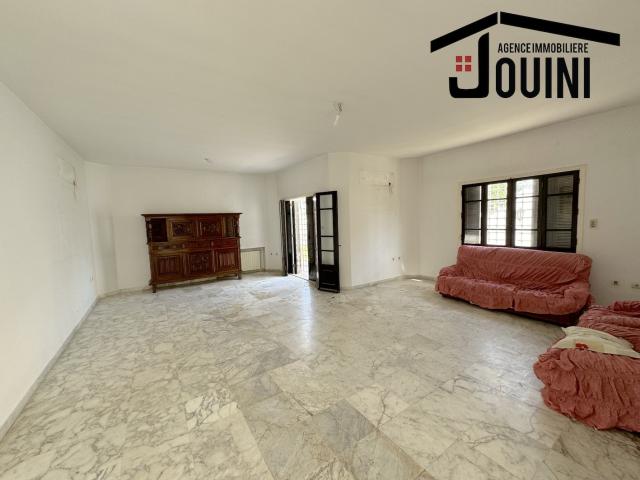 Photo Villa 1000 m2 A Ariana Borj Louzir image 5/5
