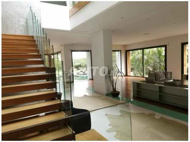 Photo VILLA CALIFORNIE ULTRA CONTEMPORAINE 970m2 image 5/6
