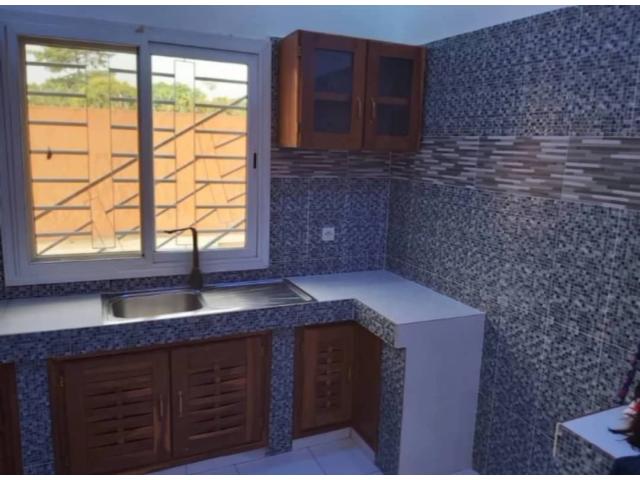 Photo Villa de 300 mètres carrés à vendre à Nguérigne Sénégal image 5/6