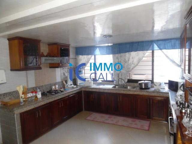 Photo Villa de 400 m² à vendre située à Temara image 5/6