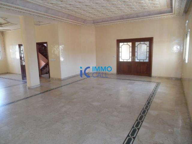Photo Villa usage bureau de 700 m² en location située à Hay Riad image 5/6