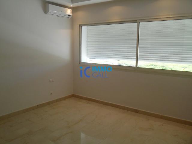 Photo Villa vide de 750 m² en location à Bir kacem-Souissi image 5/6