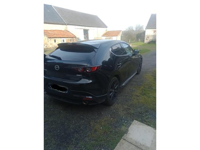 Photo voiture hybride mazda tout options valeur + 49000€ cedé 24000€ image 5/6