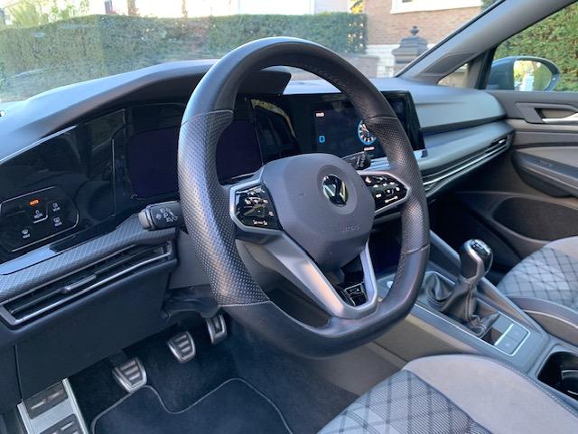 Photo VW Golf sportive en très bon état à saisir image 5/5