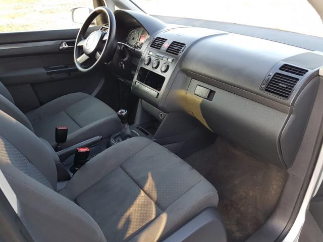 Photo Vw touran 7places 1.9tdi 105cv Airco... image 5/6