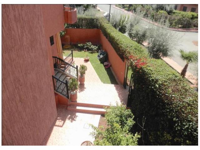 Photo 2 niveaux de villa vide 3ch jardin Riad Salam image 6/6