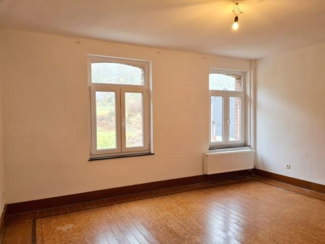 Photo 5550 Alle-sur-Semois : Agréable maison, 3-4ch, 2sdb, jardin. image 6/6