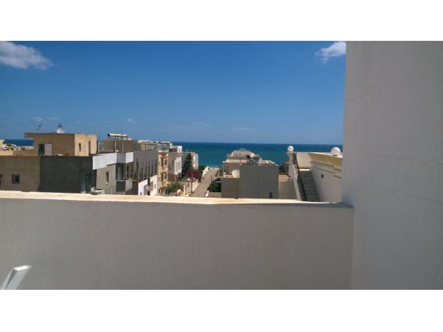 Photo A louer pour la saison estivale un joli appartement à Chott Mariem image 6/6