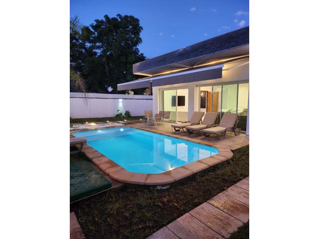 Photo À louer – Superbe Villa Meublée à Harhoura avec Piscine et Jardin – 30 000 DH/mois image 6/6