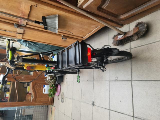 Photo a saisir mini vélo ???? électrique completement pliable image 6/6