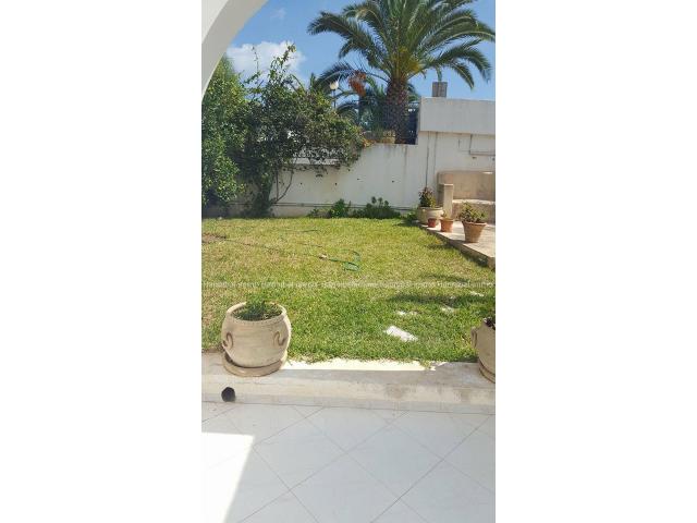 Photo A vendre un bel appartement S+2 à golden tulip gammarth image 6/6