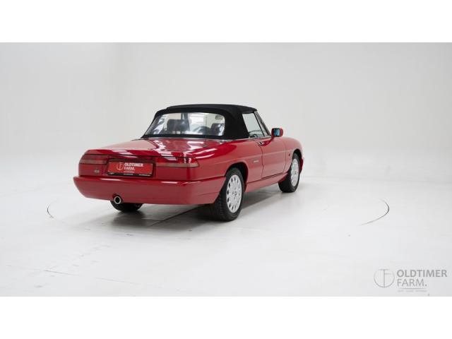 Photo Alfa Romeo 2000 Spider 4 '93 CH6156 image 6/6
