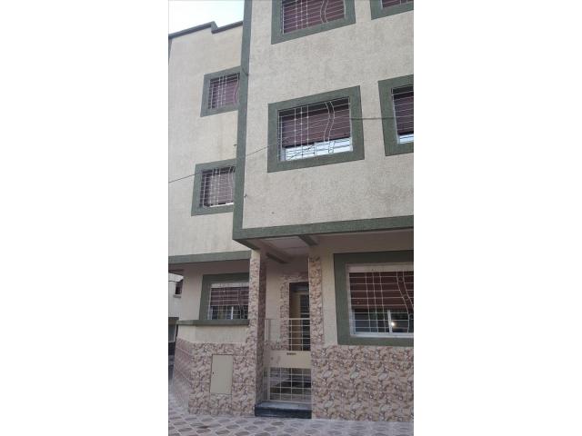 Photo apartement a route sidi yahya  2 fassade 135 M image 6/6