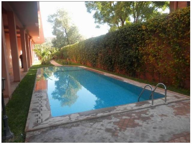 Photo Appart de standing vc jardin et piscine image 6/6