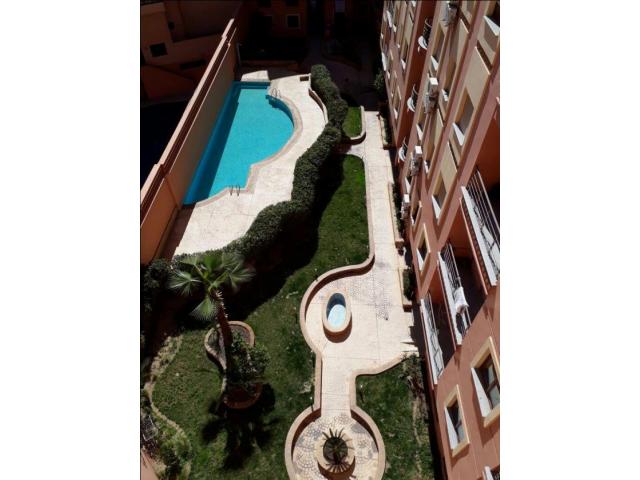 Photo Appart meublé 2ch vc terrasse vue sur piscine image 6/6