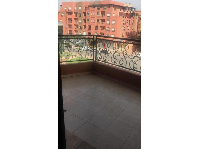 Photo Appart vide vc balcon piscine à l Hivernage image 6/6