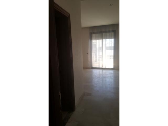 Photo APPARTEMENT A BOURGOUGNE VIDE image 6/6