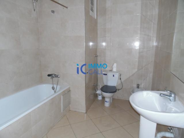 Photo Appartement de 170 m² en location située à l'Agdal image 6/6