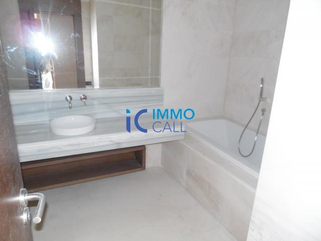 Photo Appartement de 205 m² en location située à Souissi image 6/6