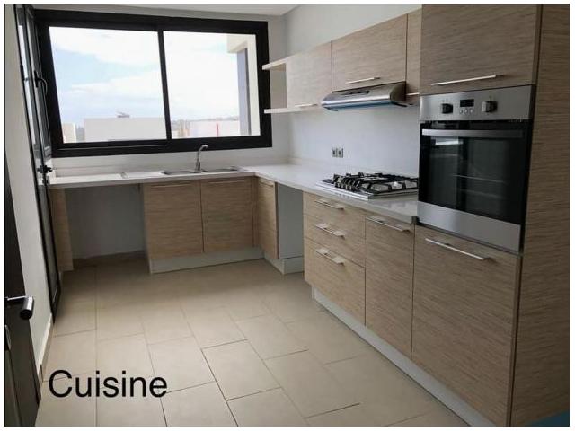 Photo Appartement Neuf Vide à Ain Diab image 6/6