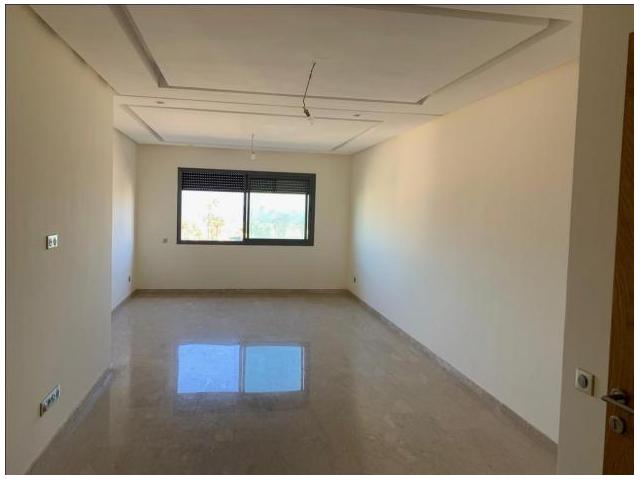 Photo Appartement vide a Ain Diab à 8500 dh image 6/6