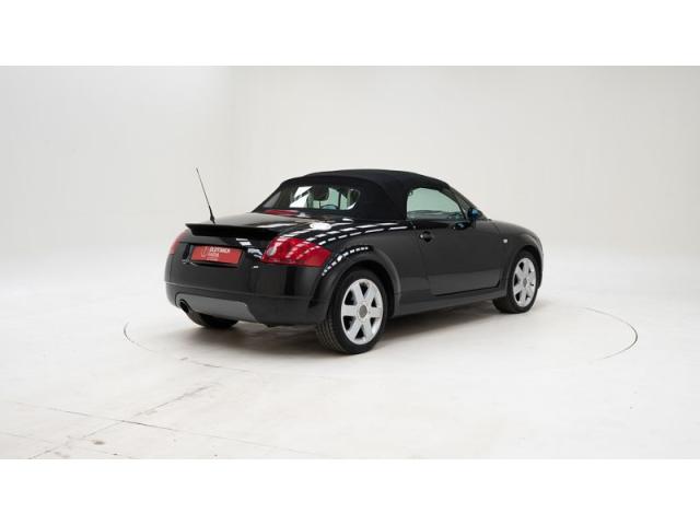 Photo Audi TT Roadster 1.8 Turbo 20v '2001 CH06190 image 6/6