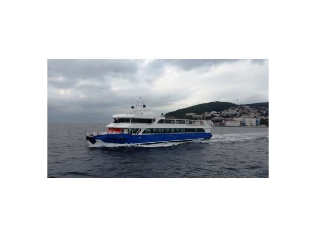 Photo Bateau ferry transport de personnes 42 m 700 pax année 2017 image 6/6