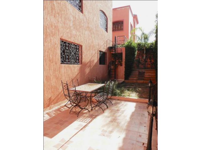 Photo Belle villa vide 6ch vc jardin à Riad salam image 6/6