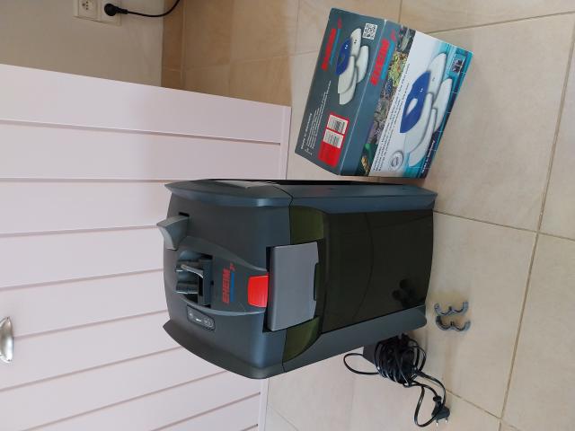 Photo bonjour grand aquarium a vendre de 840 litres avec meuble image 6/6