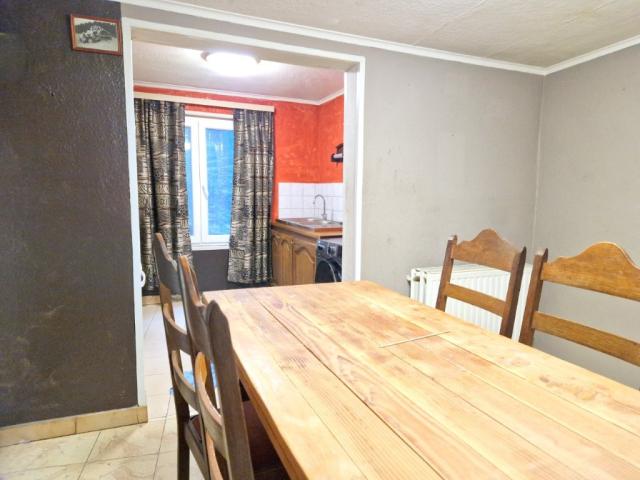 Photo BOUILLON : Belle maison mitoyenne avec terrasse, belle vue, proche du centre. image 6/6