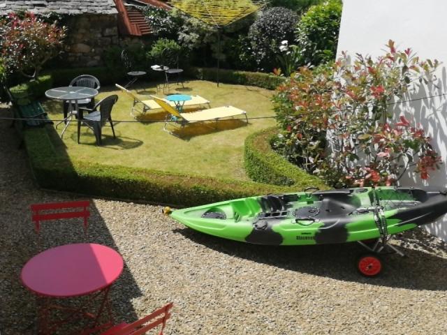 Photo BRETAGNE, maison 2 chambres, petit jardin clos, garage image 6/6