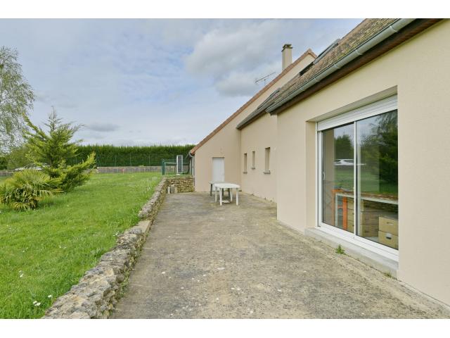 Photo Charmante Maison Familiale à Vendre à Connerré, Sarthe image 6/6