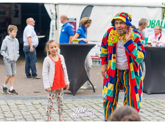 Photo Clown pour anniversaire d'enfants, un spectacle de clown accompagné de sculptures de ballons. image 6/6