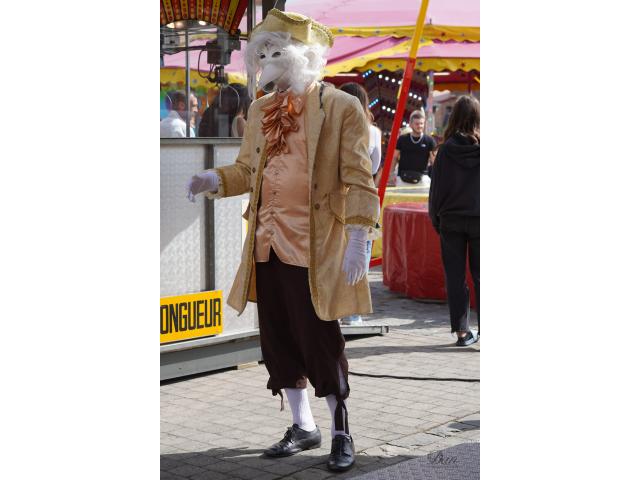 Photo Clown pour anniversaire, du spectalce pour enfants, du mime, des animations de rue, de l'échassier b image 6/6