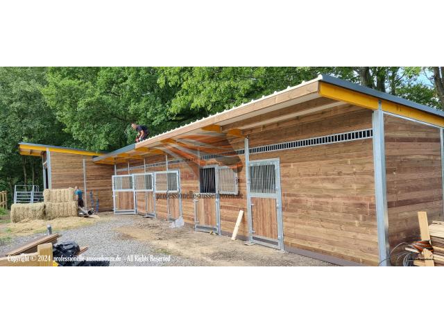 Photo Construire Une Écurie, Boxes Extérieurs, Boxes Pour Chevaux, Abris image 6/6