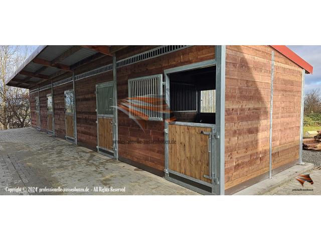 Photo Construire Une Écurie TOP Box Extérieur, Box Pour Chevaux - Abri De Pâturage image 6/6