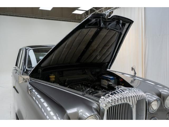 Photo Daimler DS420 Vandenplas Limousine '73 CH2450 image 6/6