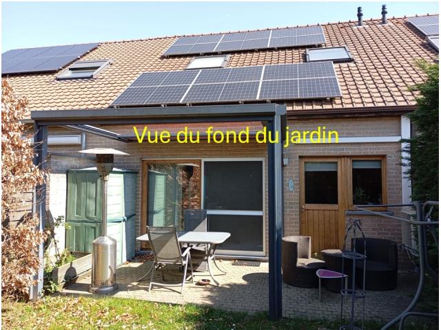Photo Dans un clos, maison récente orientée sud-ouest image 6/6