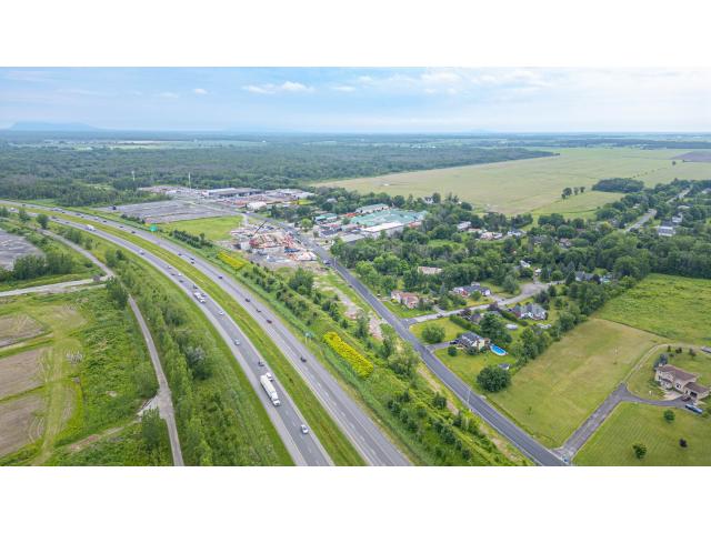 Photo Espace Industriel et Commercial de Premier Choix à Louer (Saint-Philippe, Quebec) image 6/6