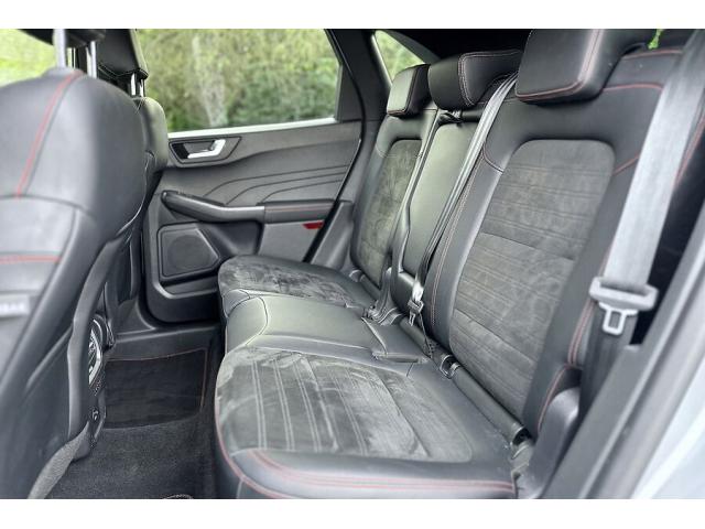 Photo Ford Kuga 2.5 Plug in Hybrid ST-Line Aut. - 09 2022 image 6/6