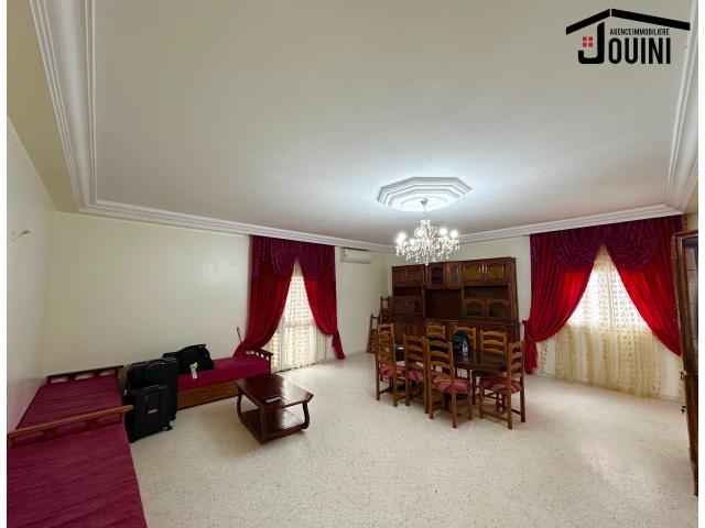 Photo Grande Maison 300 m² à Sidi Hassine Tunis image 6/6