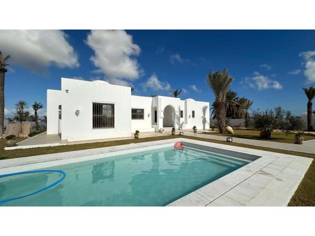 Photo Grande maison à vendre sur Mezraya Djerba ZA - V693 image 6/6