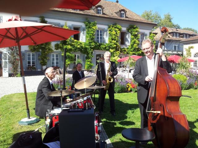 Photo Jazz Band Chateau Chillon Lake Geneva Wedding band Montreux Switzerland image 6/6