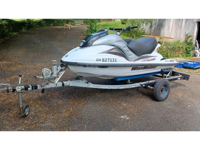 Photo JET SKI YAMAHA GP 1200 R WAVERUNNERS image 6/6