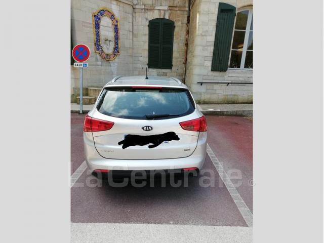Photo KIA Ceed SW II 1.6 CRDI 110 STYLE image 6/6