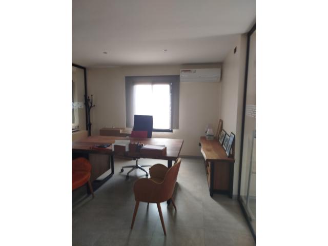 Photo LOCAUX BUREAUX ENTREPOTS ZI MARRAKECH image 6/6