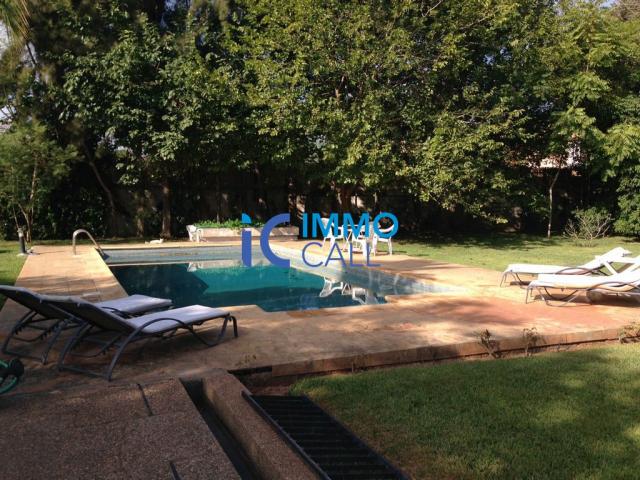 Photo Luxueuse villa de 2000 m² en location à Souissi image 6/6